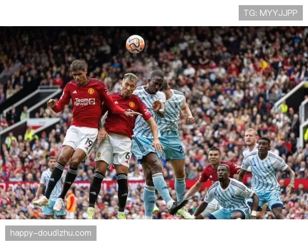 诺丁汉森林定位球防守漏洞频现 已因角球失球5粒